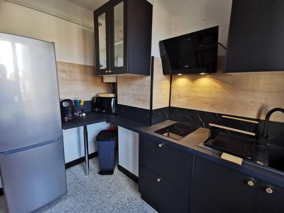Appartement Tout Confort Refait A Neuf Мулин Екстериор снимка