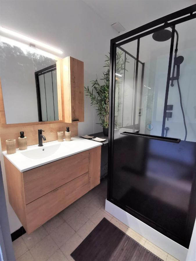 Appartement Tout Confort Refait A Neuf Мулин Екстериор снимка
